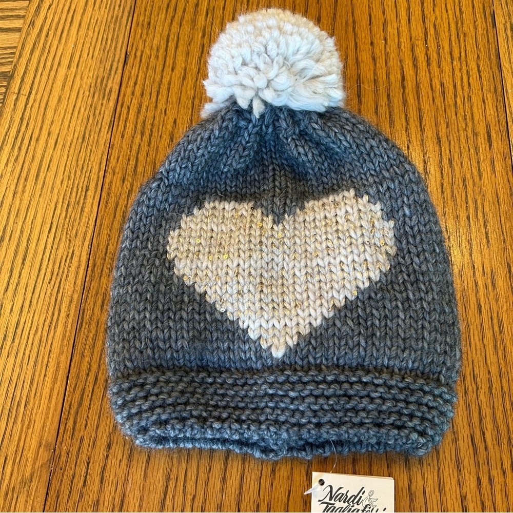 Nardi & Tagliaferri NWT Grey Heart Winter Hat Pom Pom Made in Italy Beanie - Picture 1 of 7